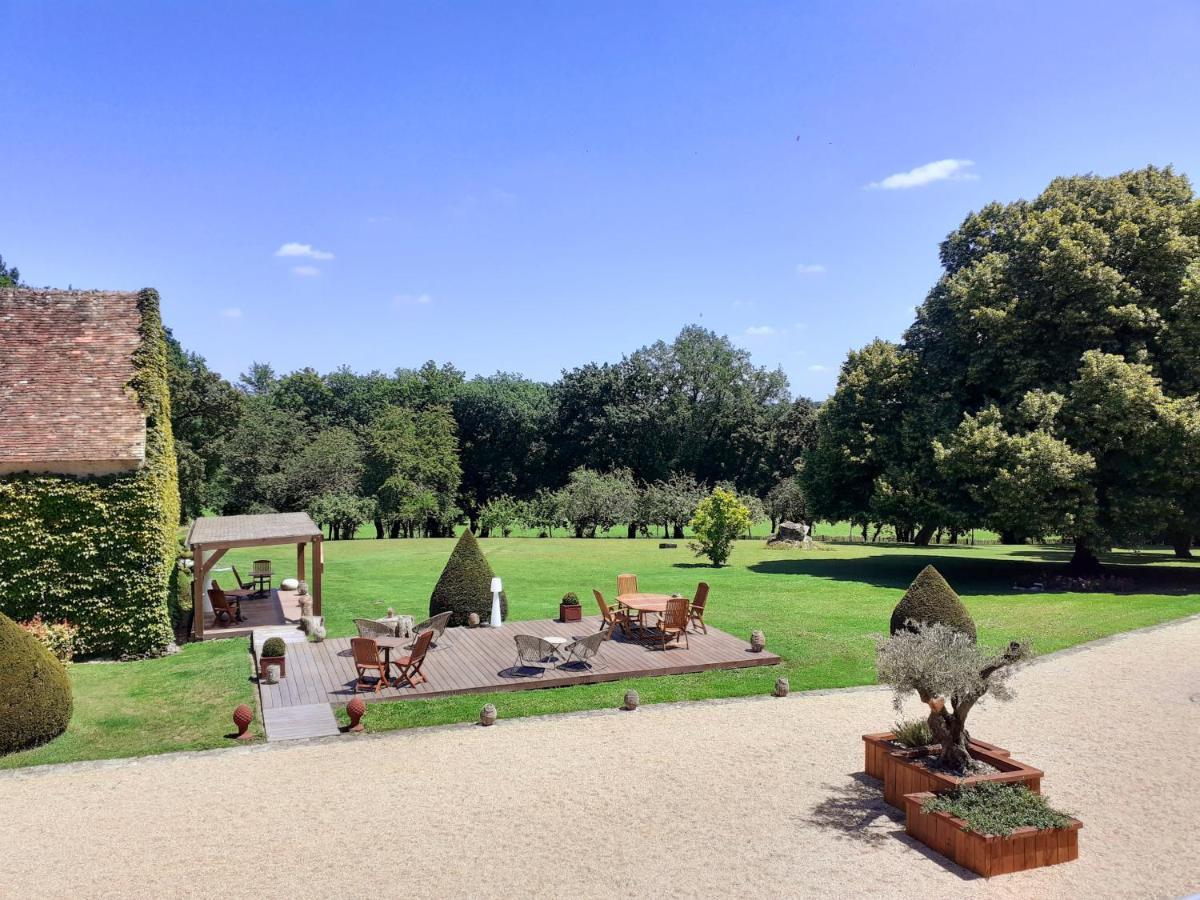 Domaine De La Limetiere Hotell Neuvy-le-Roi Eksteriør bilde
