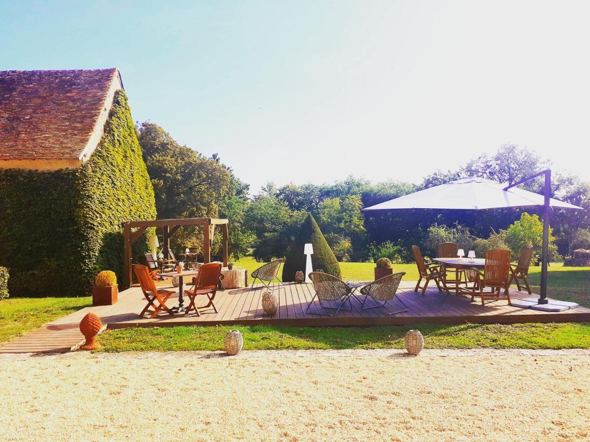 Domaine De La Limetiere Hotell Neuvy-le-Roi Eksteriør bilde