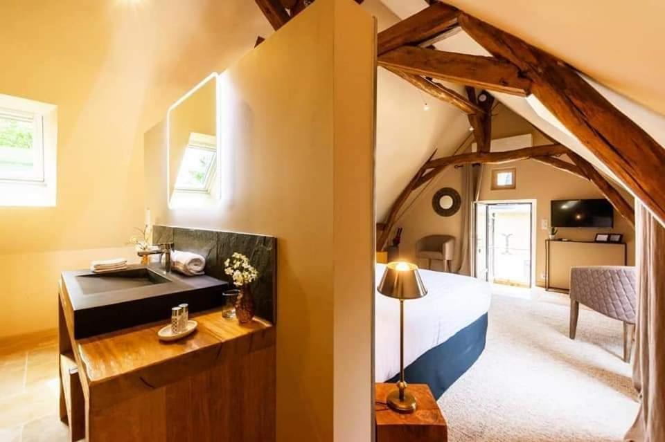 Domaine De La Limetiere Hotell Neuvy-le-Roi Eksteriør bilde