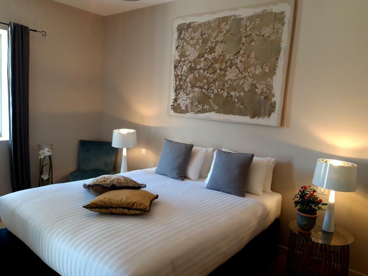 Domaine De La Limetiere Hotell Neuvy-le-Roi Eksteriør bilde